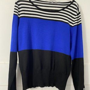 Sweater in Cobalt blue, black and white